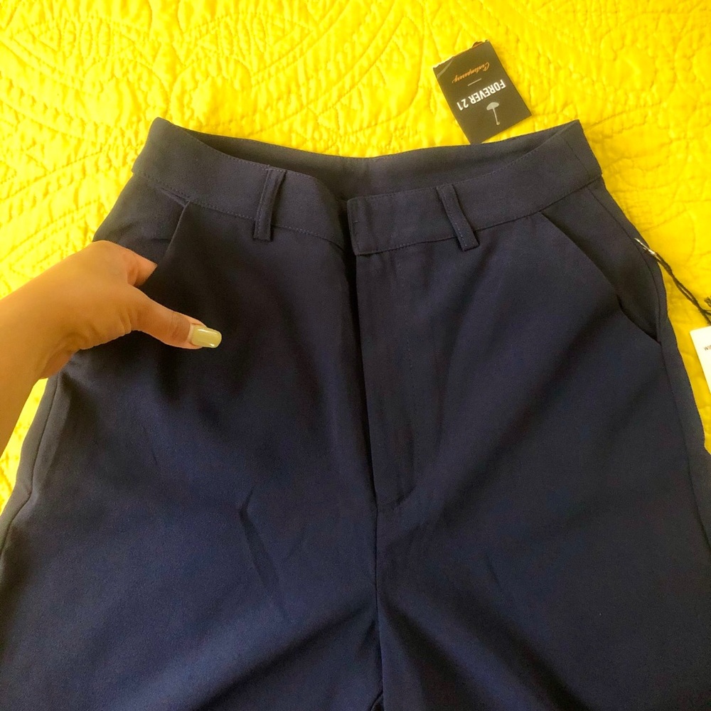 High Rise Wide Leg Pants - Picture 4 of 5